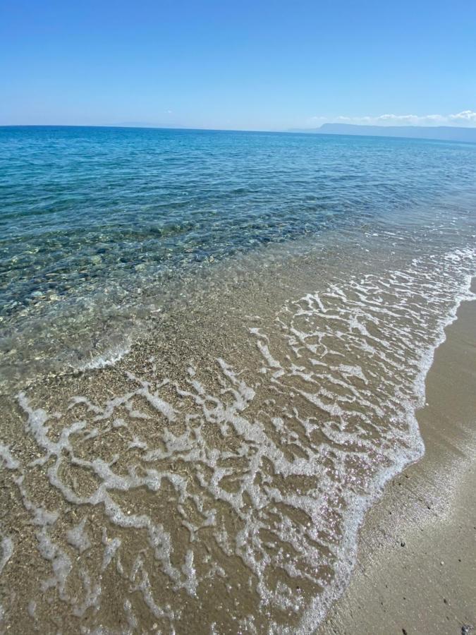 Tyrrhenian Sea Apartment Torre Faro Bagian luar foto