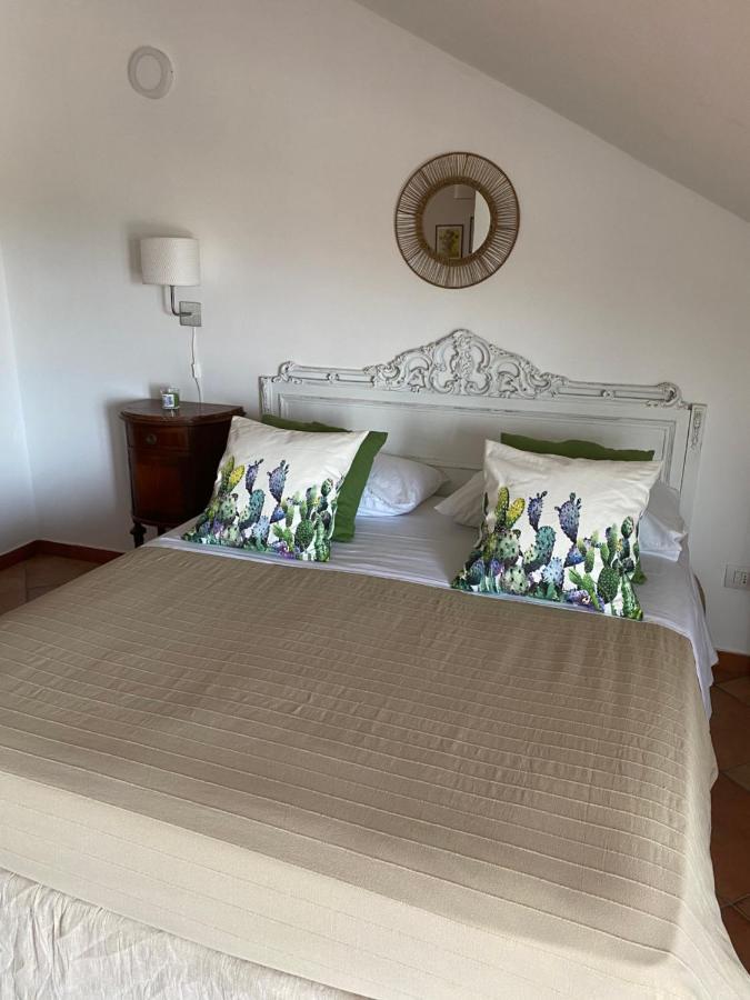 Tyrrhenian Sea Apartment Torre Faro Bagian luar foto