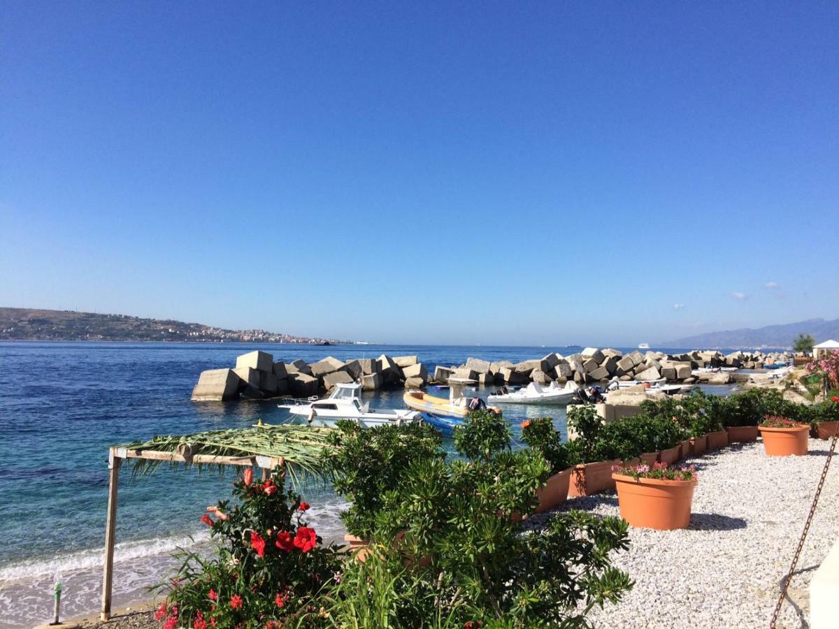 Tyrrhenian Sea Apartment Torre Faro Bagian luar foto
